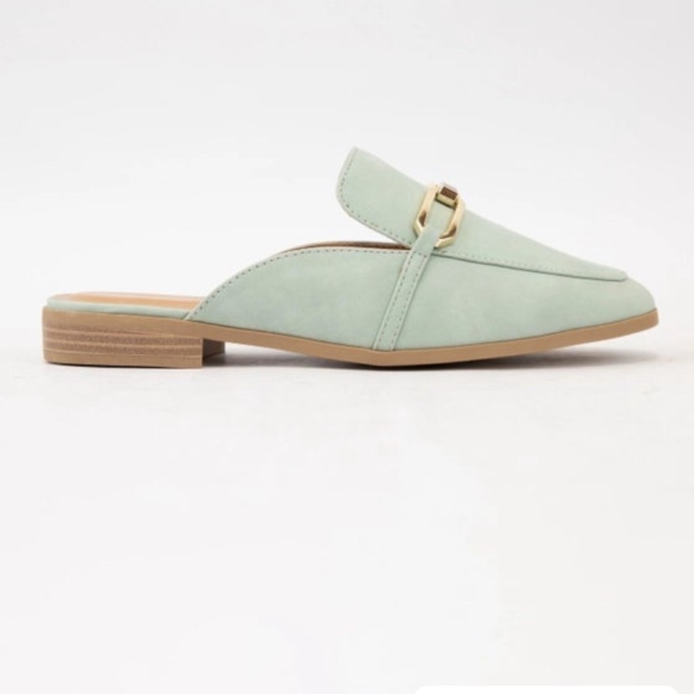 Mint Golden Link Mule